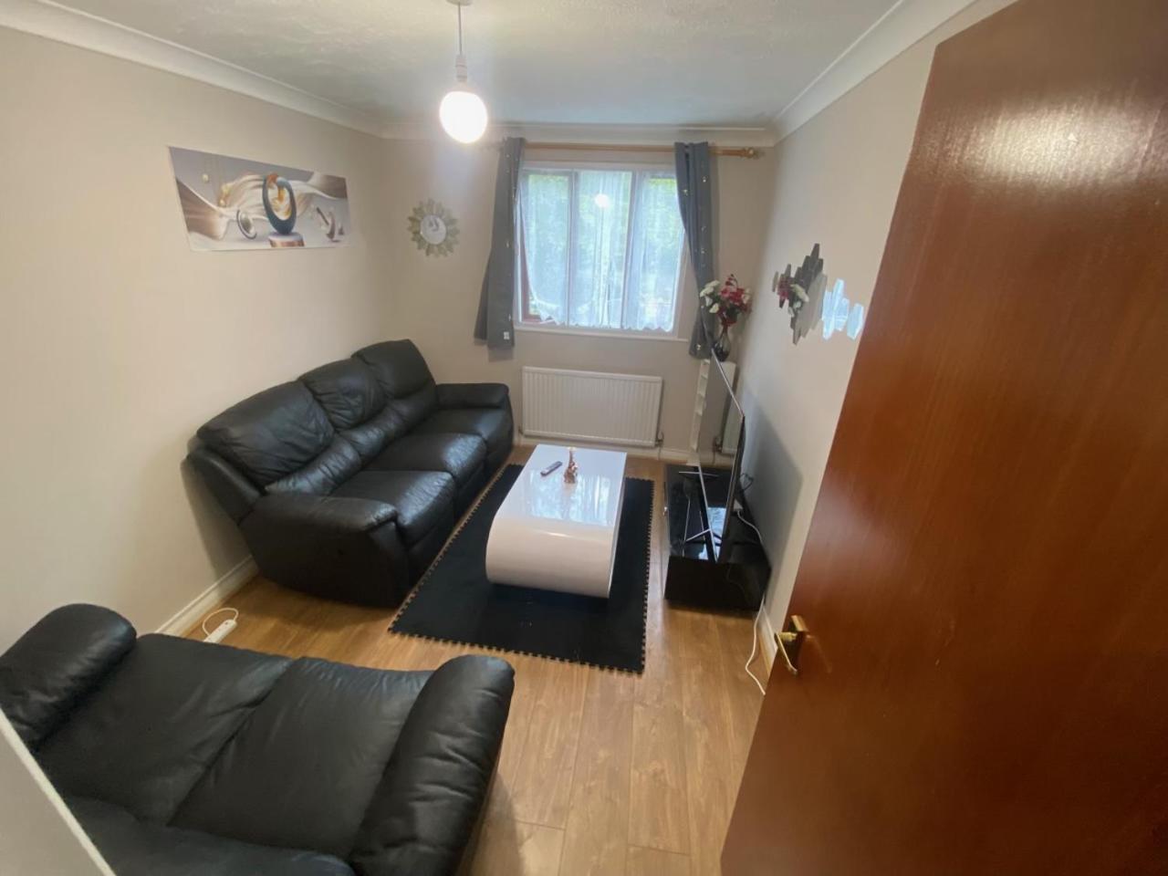 Stunning 2 Bedroom With Garden Sleep 6 London Kültér fotó